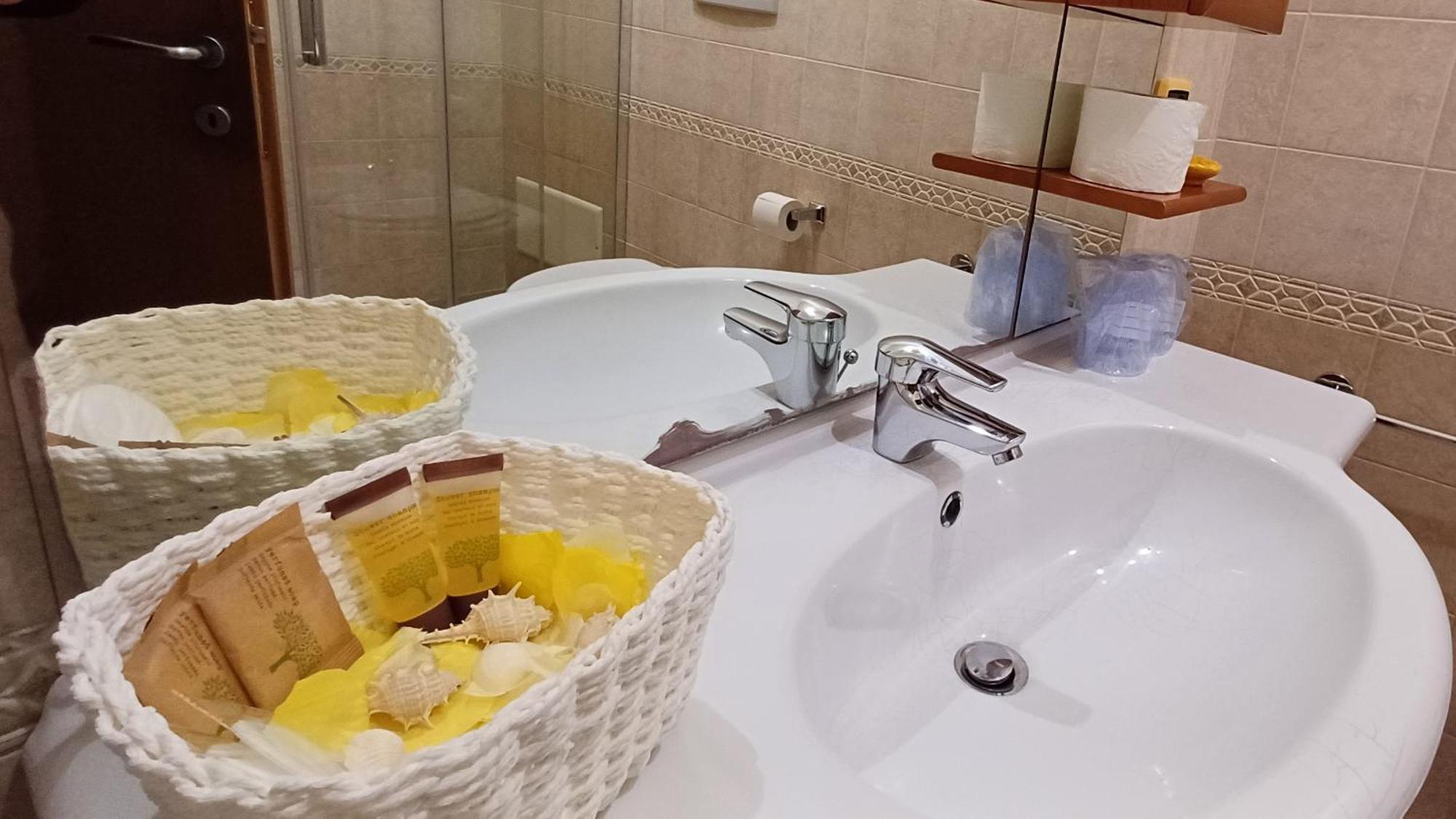 Boat Dreams , Garden Relax Appartement Matino Buitenkant foto